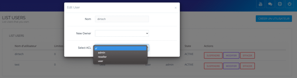 Comment créer et gérer les utilisateurs dans CyberPanel ?